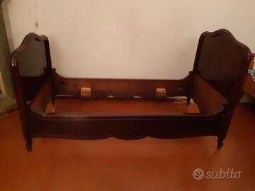 Letto in mogano