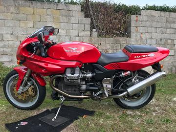 Moto guzzi daytona 1000 rs