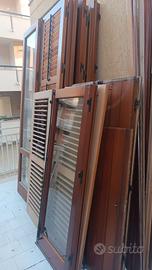 Persiane ed infissi in legno