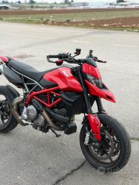 Hypermotard 950 A2