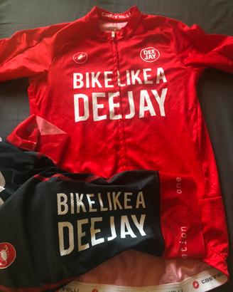 Completino bici Castelli per Radio Deejay
