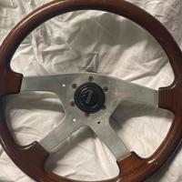 Volante sportivo Momo 