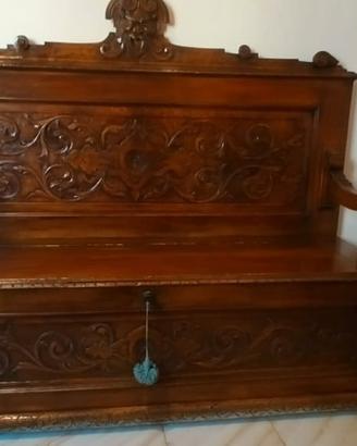 cassapanca legno rinascimentale