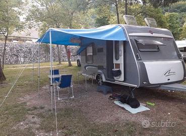 Roulotte burstner averso plus