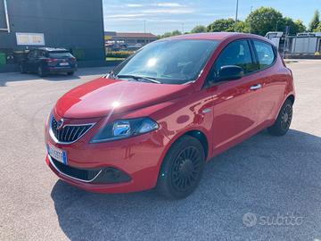 Lancia Ypsilon 1.2 69 CV 5 porte GPL Ecochic Silve