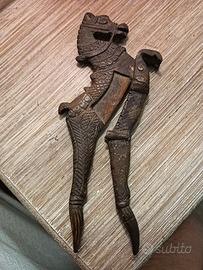 Sarota/ taglierina per noci