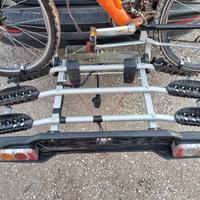 Porta bici da gancio traino