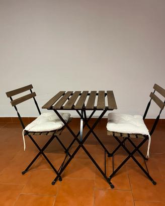 Set Ikea TARNO tavolo + 2 sedie + 2 cuscini