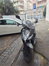 Kymco Agility 200+ – 8.900 km – pari al nuovo – ba