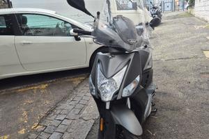Kymco Agility 200+ – 8.900 km – pari al nuovo – ba