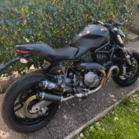 DUCATI MONSTER 821 Solo 1.200KM!!!!!!!!!