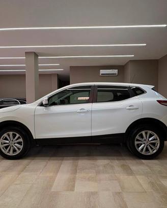 Nissan Qashqai 1.6 dCi DPF Acenta
