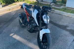 ktm 125