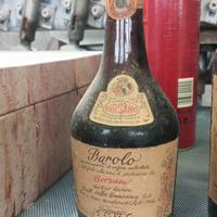 Bottiglia di vino vecchia