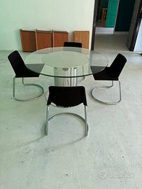 Tavolo Cidonio di Driade con 4 sedie Alessia