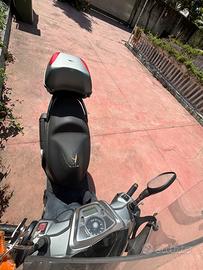 Kymco People GT