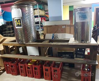 N.2 Botti Acciaio inox 400 e 300 Litri +  Banco