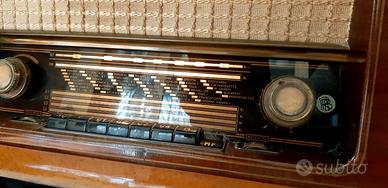 Radio/giradischi Allocchio Bacchini 959 a valvole