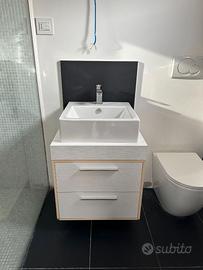 Lavabo + Rubinetto + Mobile bagno