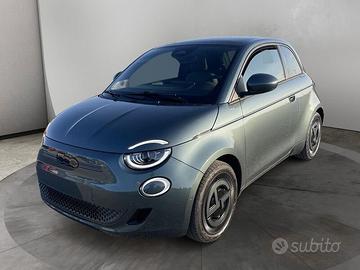 FIAT 500 Giorgio Armani Collector's Edition