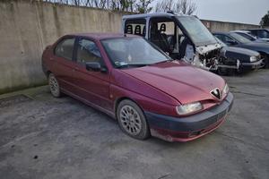 Alfa Romeo 146 Demolita - Per Ricambi