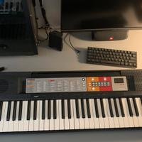 Tasiera yamaha