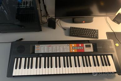 Tasiera yamaha