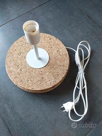 Piedistallo lampada di sughero