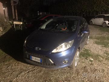 Ford fiesta 129.000