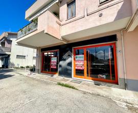 NEGOZIO A CITTÀ SANT'ANGELO