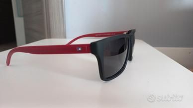 Occhiali da sole polarizzati