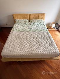 Letto matrimoniale