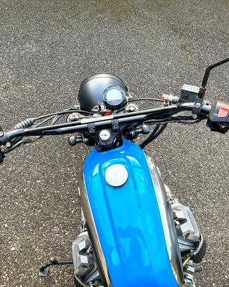 Motoguzzi 750 scrambler