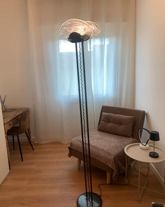 Piantana luce alogena