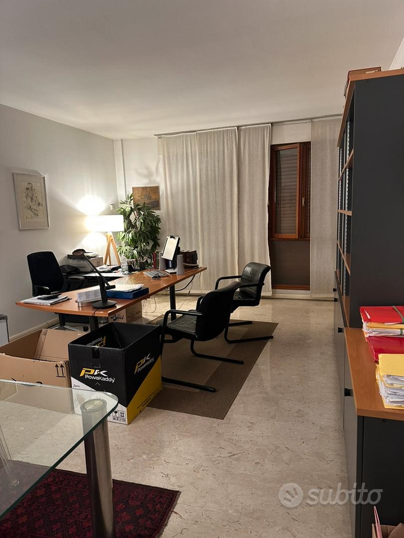 Stanza uso studio/ufficio Scrovegni