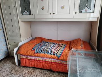 cameretta completa da bambino e cucina e soggiorno