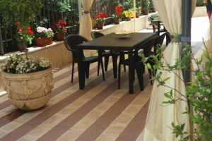 Casa Rossella difronte museo del mare