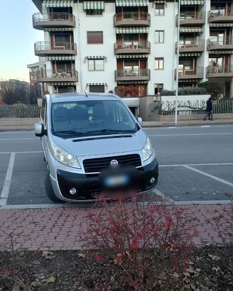FIAT SCUDO PANORAMA 9 POSTI 2014 