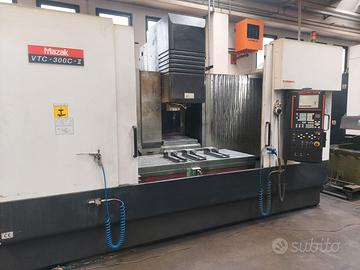 Centro di lavoro MAZAK VTC - 300C - II usato CE