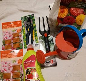 Articoli giardino con bulbi, collare e ventilatore