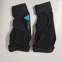 Dainese trail skin gomitieri e ginocchiere