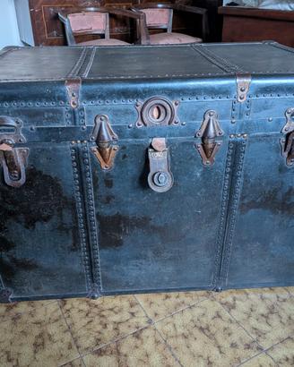 Baule marchio americano primi '900