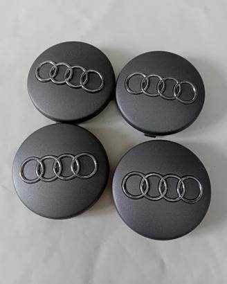 4 copri mozzi audi originali 