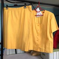Tailleur sartoriale giallo sole
