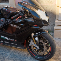 Ducati 999