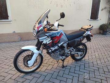 Honda Africa Twin XRV 750 RD07A - 1996