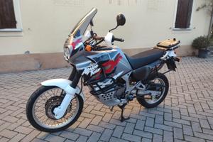 Honda Africa Twin XRV 750 RD07A - 1996