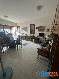 Zona Arenella - Ampio 5 Vani.