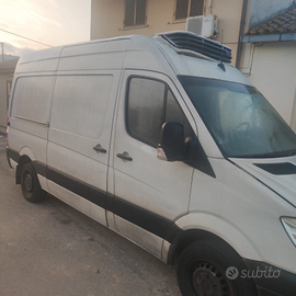 Mercedes sprinter