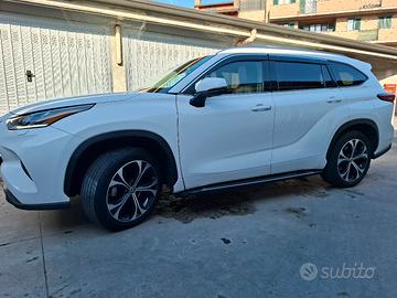 toyota highlander 